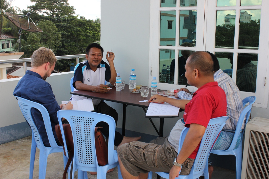 The Oslo Centre မှ Mr. Espen Skran နှင့် အေအေပီပီတို့ တွေ့ဆုံ