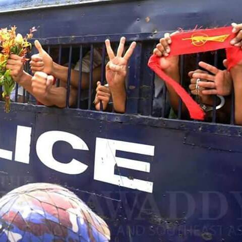 နိုင်ငံရေးအကျဉ်းသားများကူညီစောင့်ရှောက်ရေးအသင်းမှ မတ်လအတွက် နိုင်ငံရေးအခြေအနေများအပေါ် သုံးသပ်တင်ပြချက်